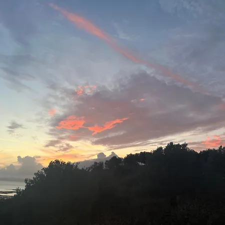 The White Donkey House Apartament *