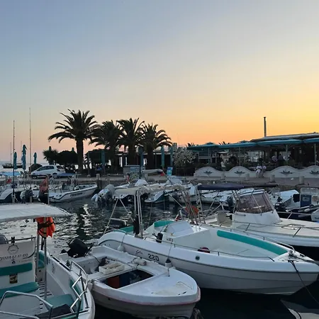 Apartman The White Donkey House *