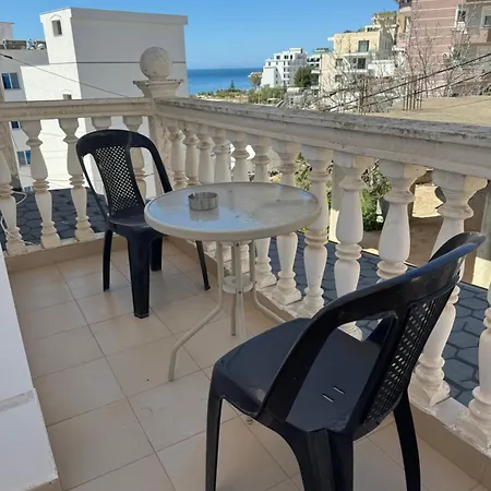 The White Donkey House Appartement *