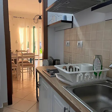 The White Donkey House * Sarandë